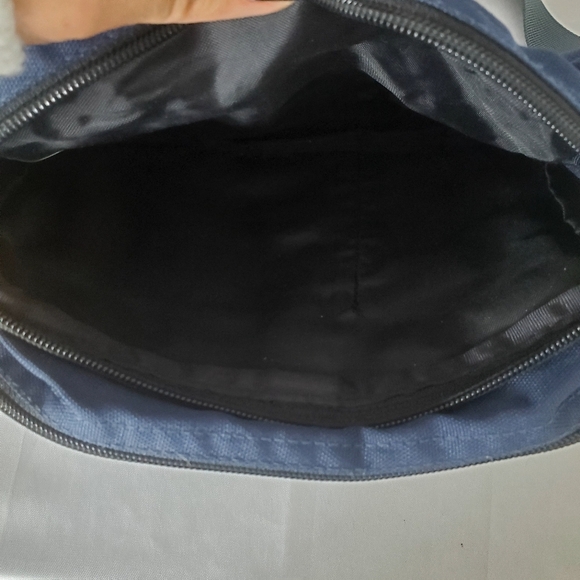 Asolo Jogging/Running/ hiking Waist Pack Belt with 2 zips compartiments - Picture 6 of 11